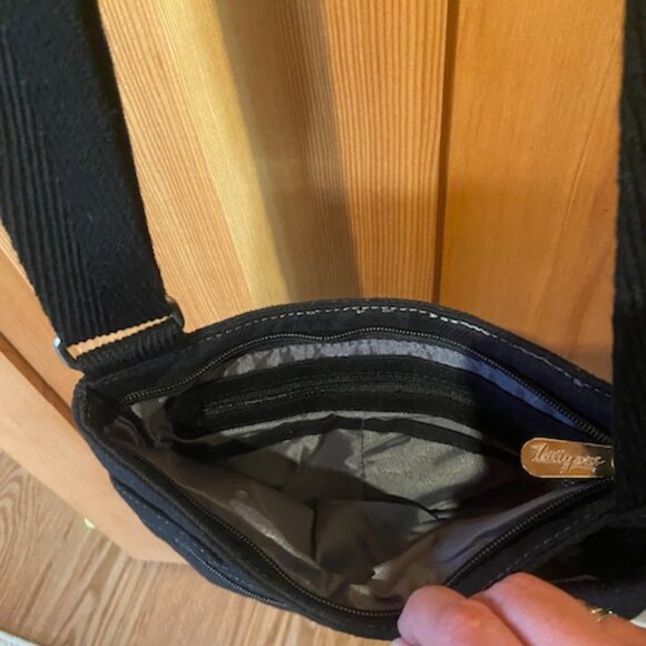 Thirty-one Black Cloth Cross Body Bag 11 L x 10.5 W - NWOT - Picture 4 of 6